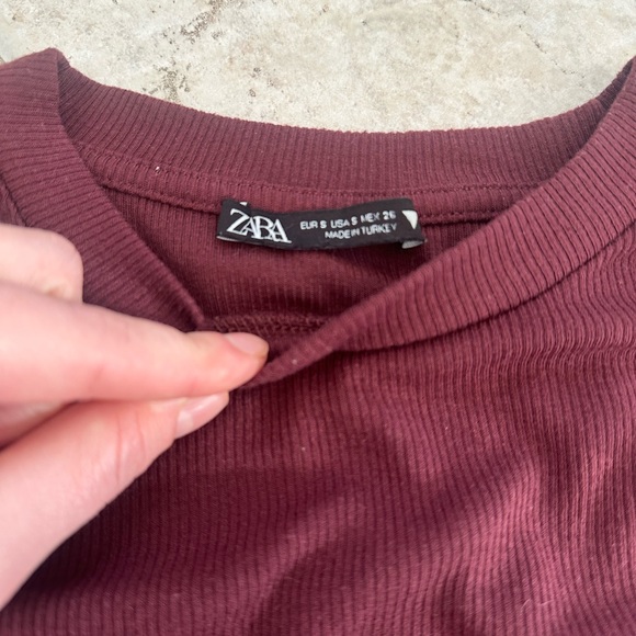 Zara Burgundy Cropped Long Sleeve with Synched Side Ties - Picture 4 of 4
